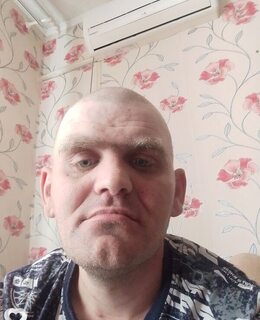 Антон Макаров